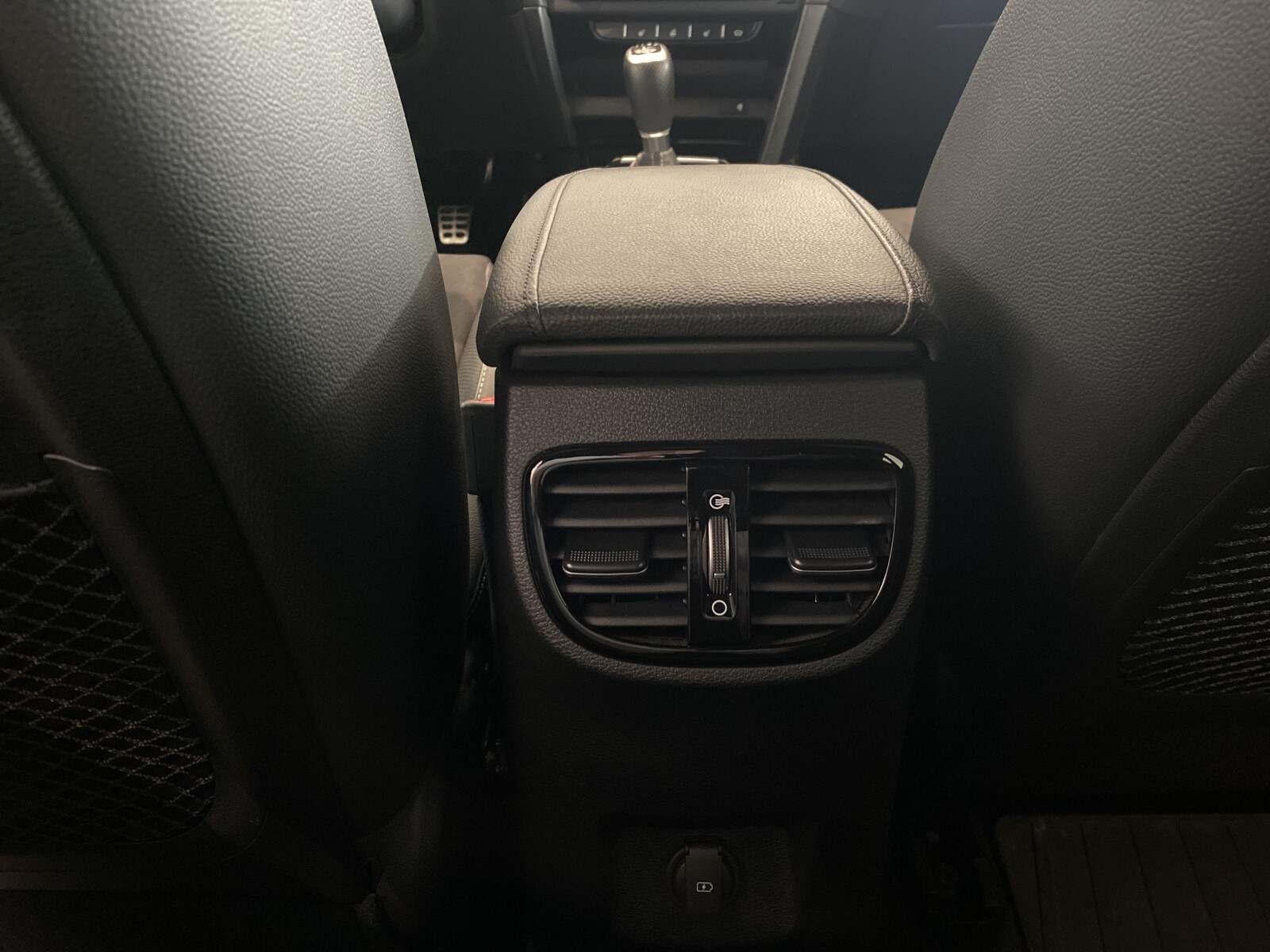 Kia Pro_cee'd - zdjęcie 12