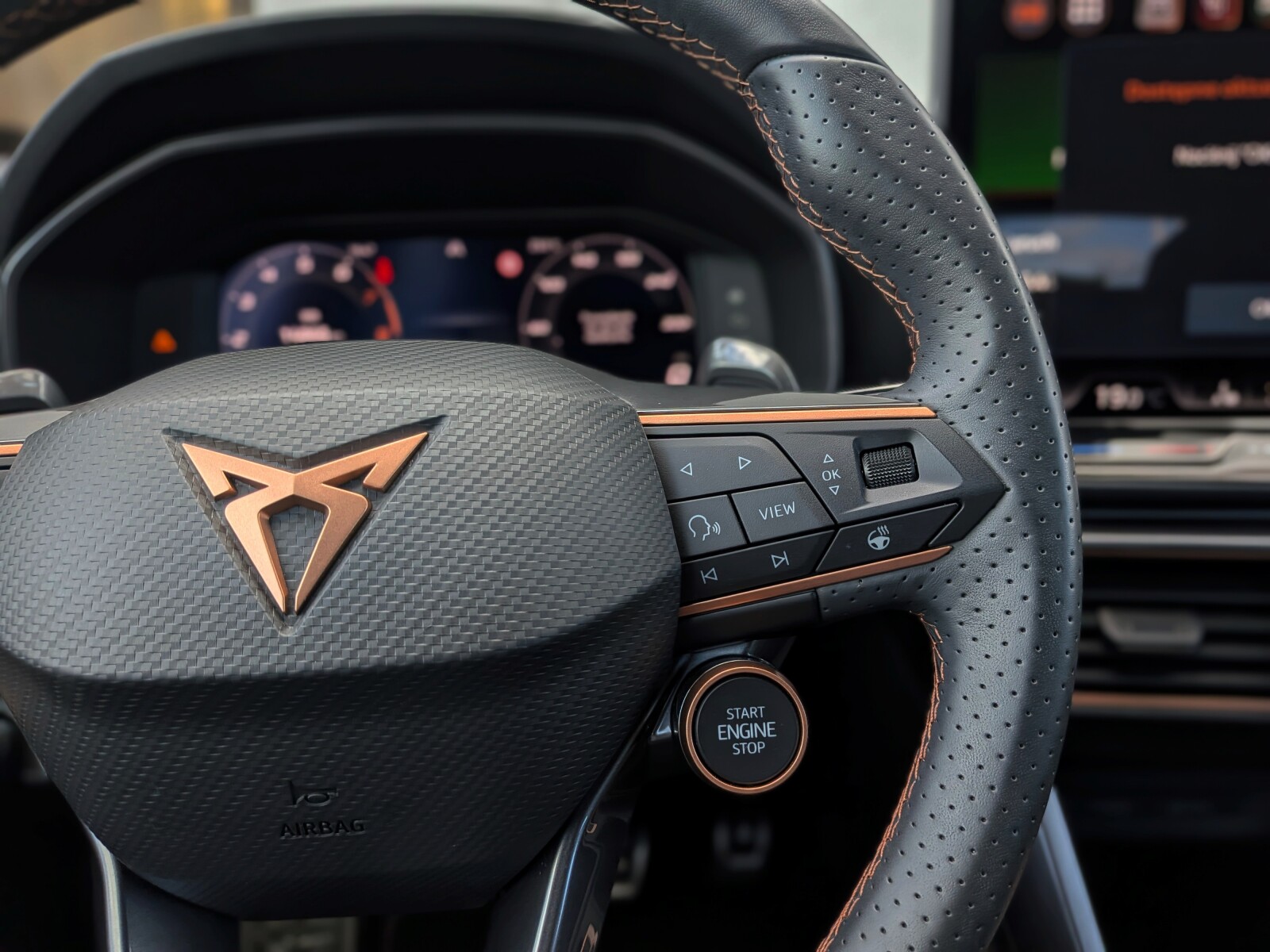 Cupra Formentor - zdjęcie 19