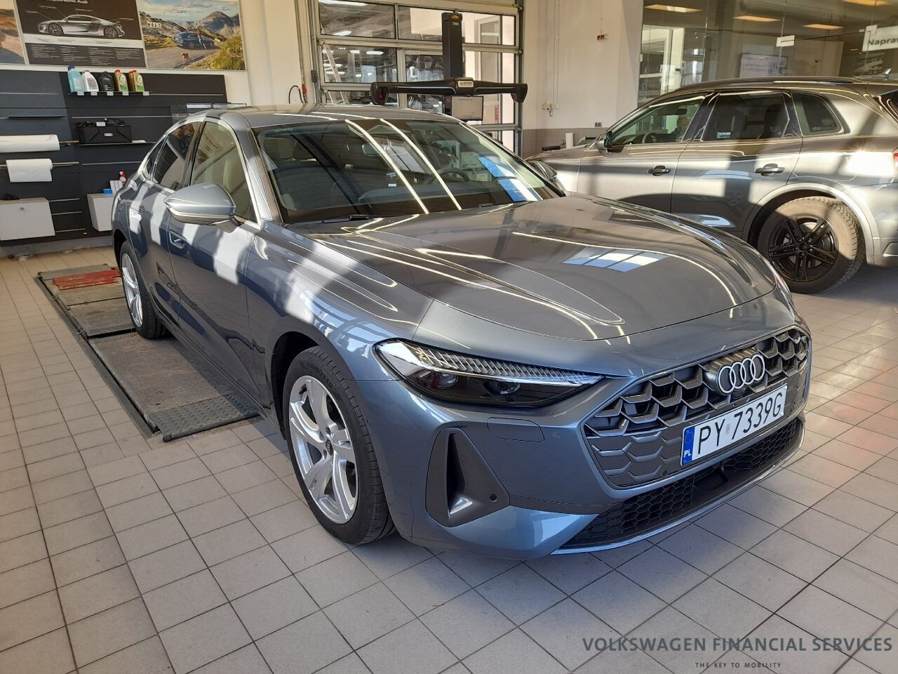 Audi A5 Limousine - zdjęcie 9