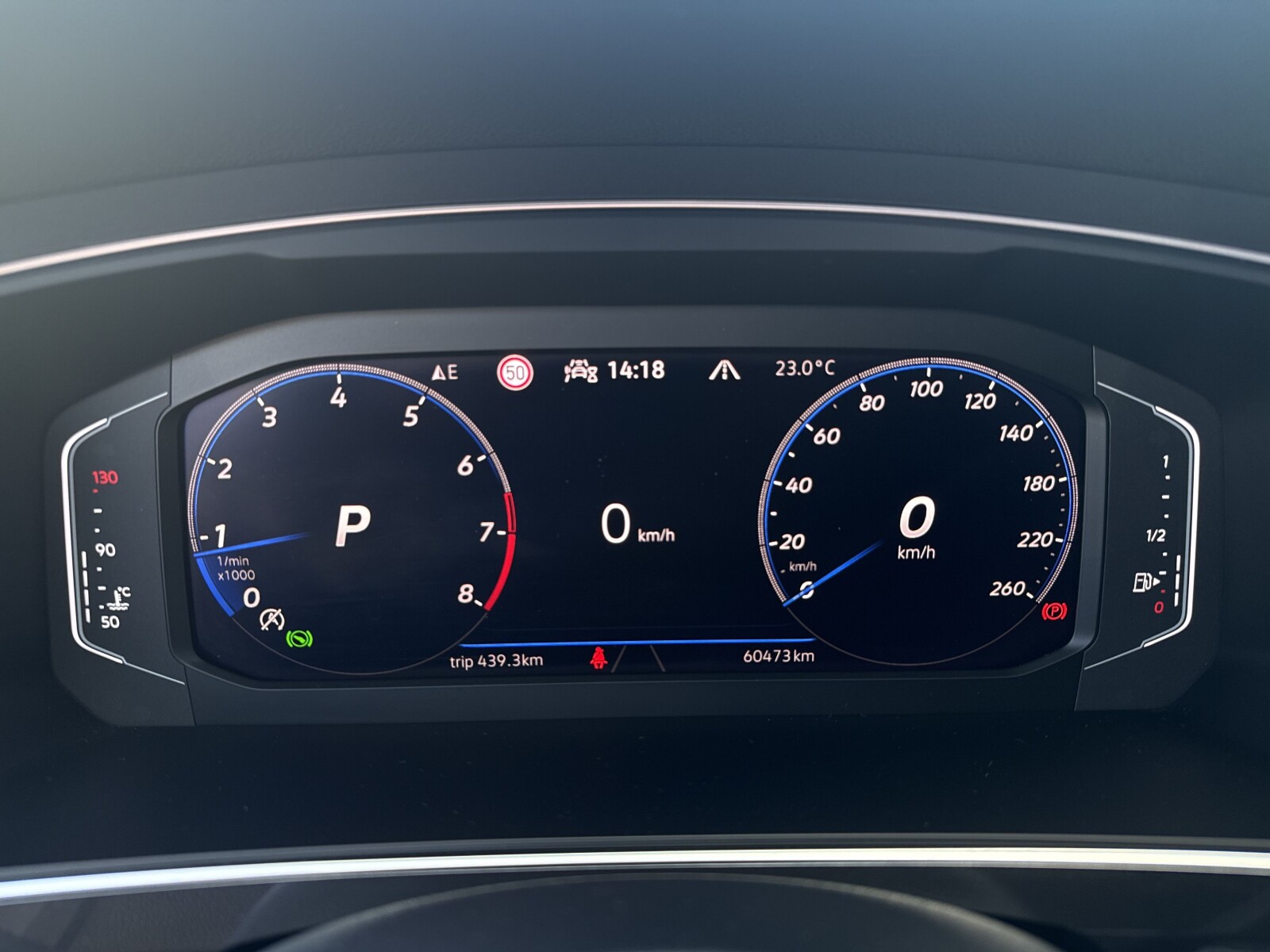 Volkswagen Tiguan Allspace - zdjęcie 18