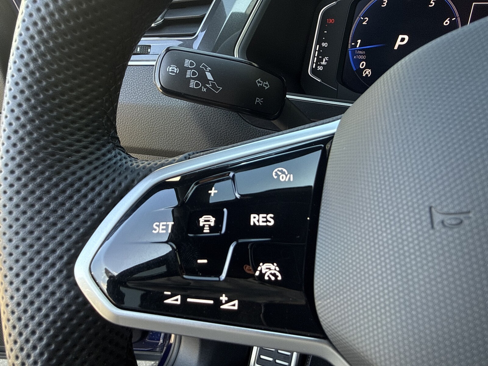 Volkswagen Tiguan Allspace - zdjęcie 16