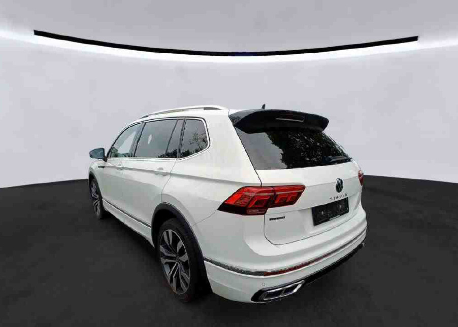 Volkswagen Tiguan Allspace - zdjęcie 3