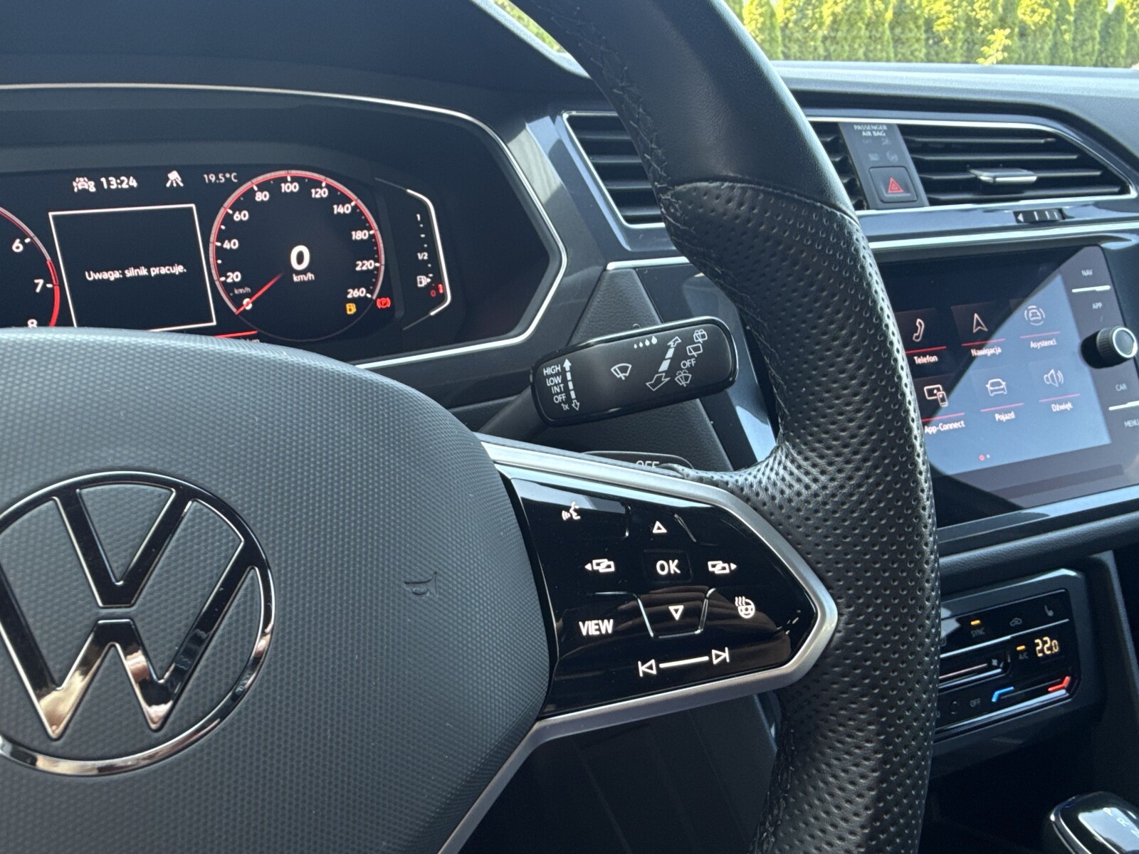 Volkswagen Tiguan Allspace - zdjęcie 18