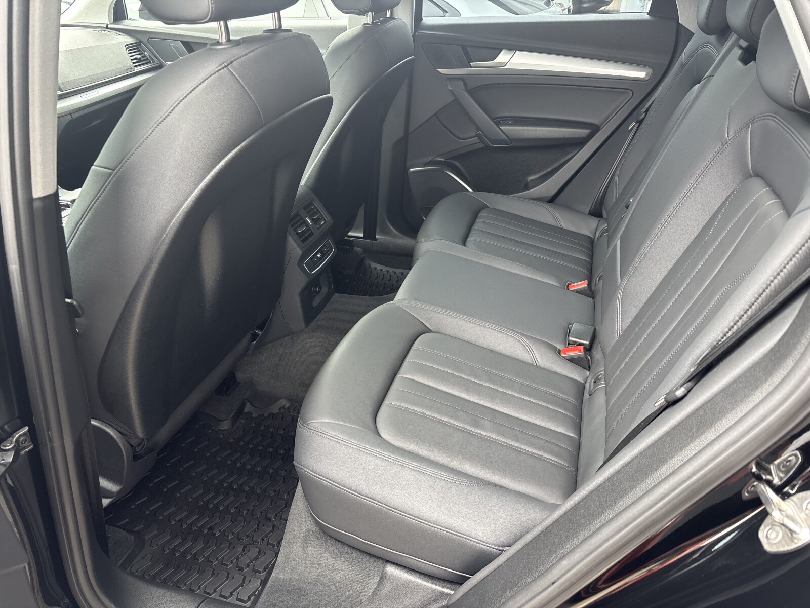 Audi Q5 - zdjęcie 27