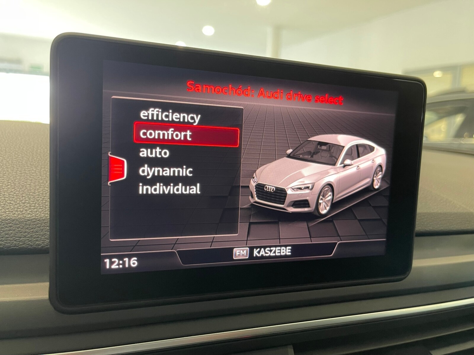 Audi A5 Sportback - zdjęcie 17