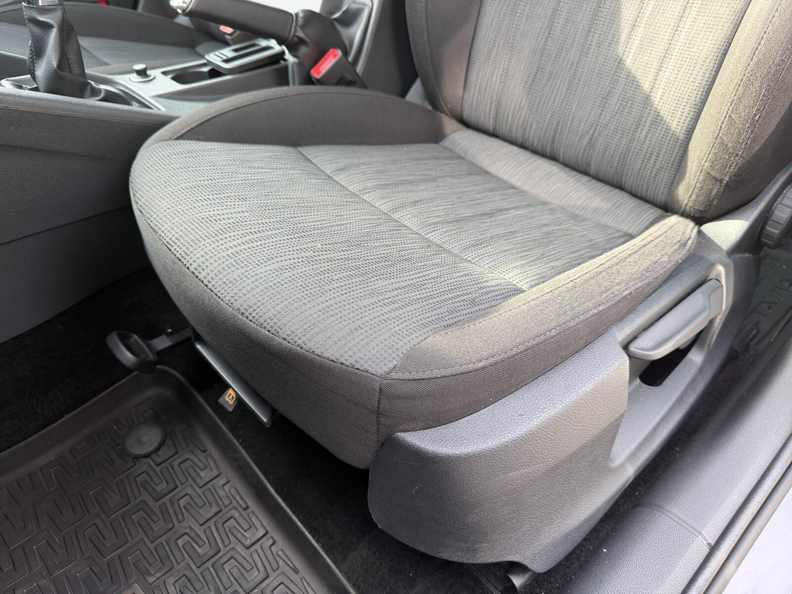 Škoda Octavia Combi - zdjęcie 13