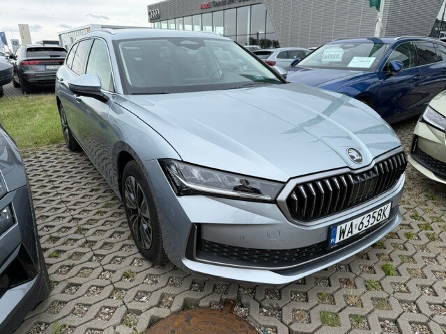 Škoda Superb Combi - zdjęcie 4
