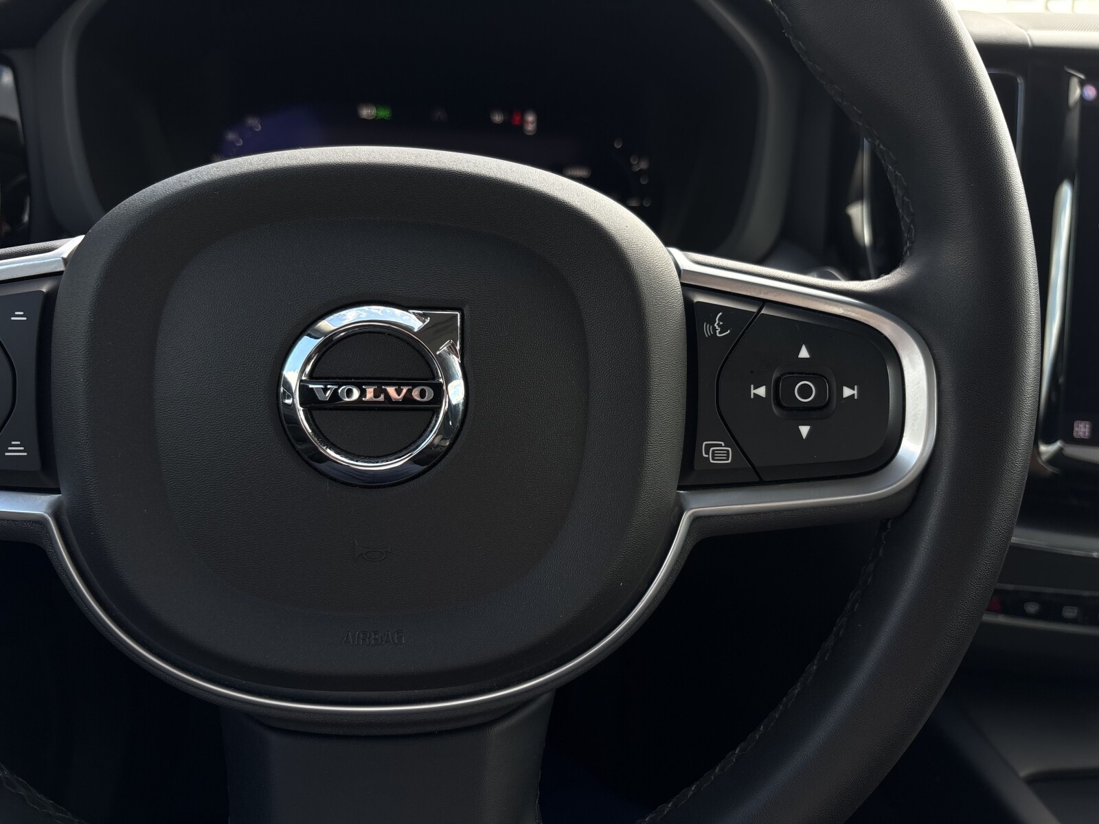 Volvo XC 60 - zdjęcie 18