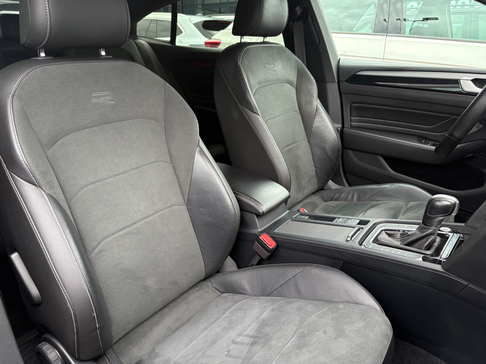Volkswagen Arteon - zdjęcie 18