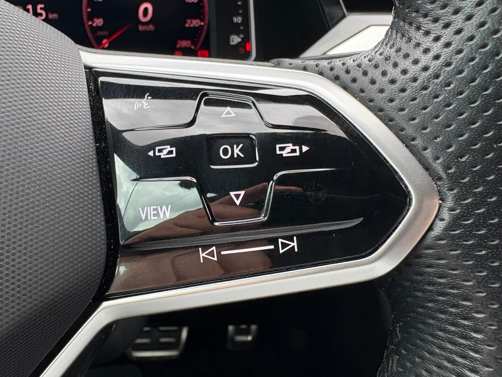 Volkswagen Arteon - zdjęcie 25