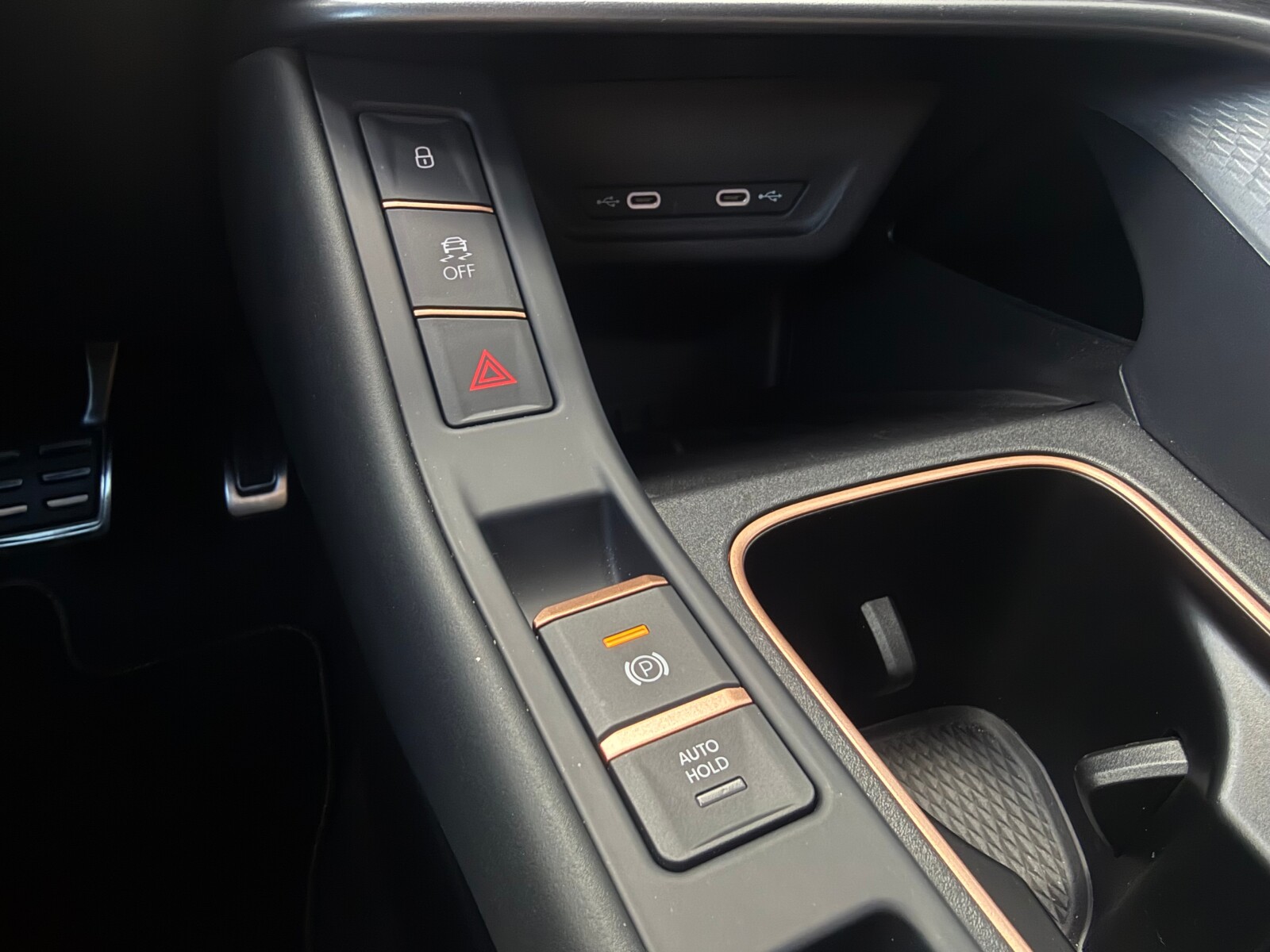 Cupra Terramar - zdjęcie 22
