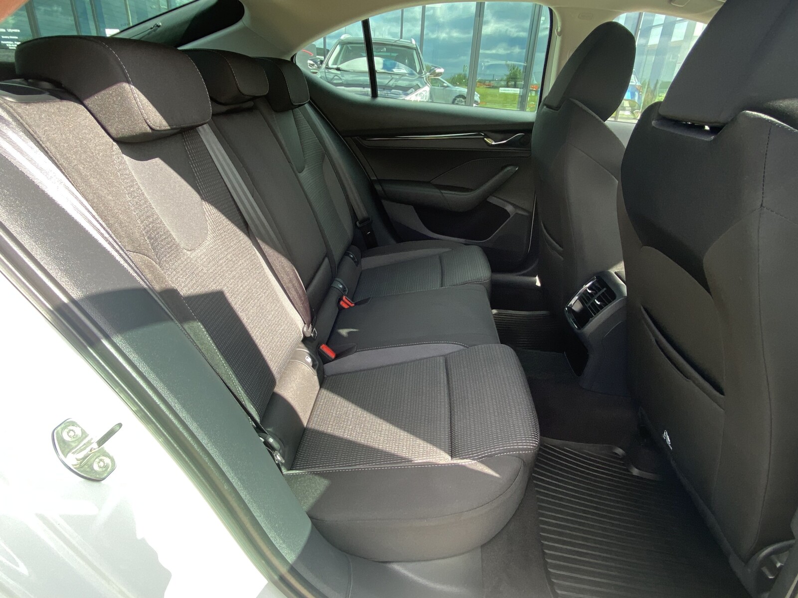 Škoda Octavia - zdjęcie 14