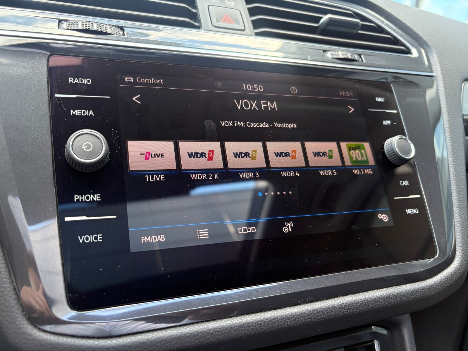 Volkswagen Tiguan Allspace - zdjęcie 33