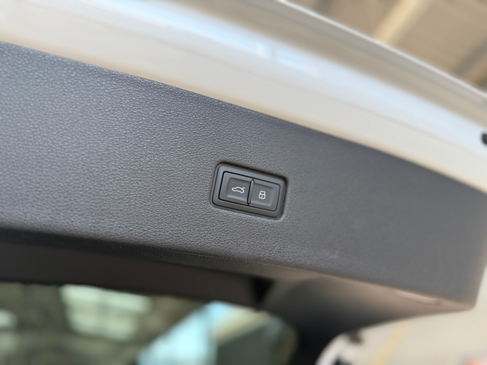Audi Q8 - zdjęcie 9