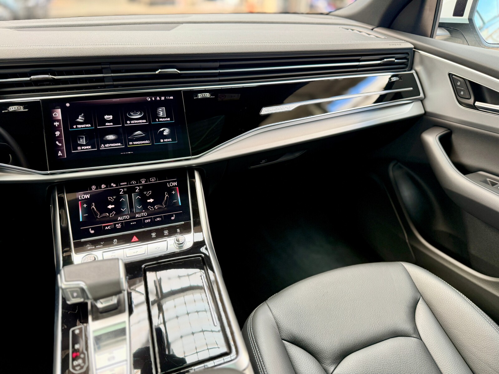 Audi Q8 - zdjęcie 16