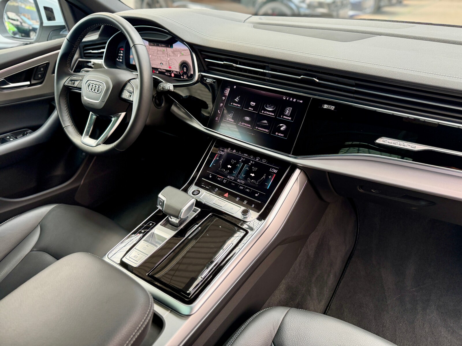 Audi Q8 - zdjęcie 24