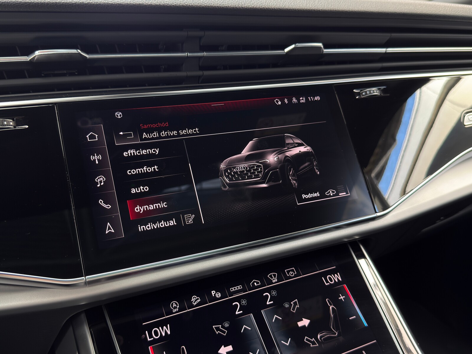 Audi Q8 - zdjęcie 33
