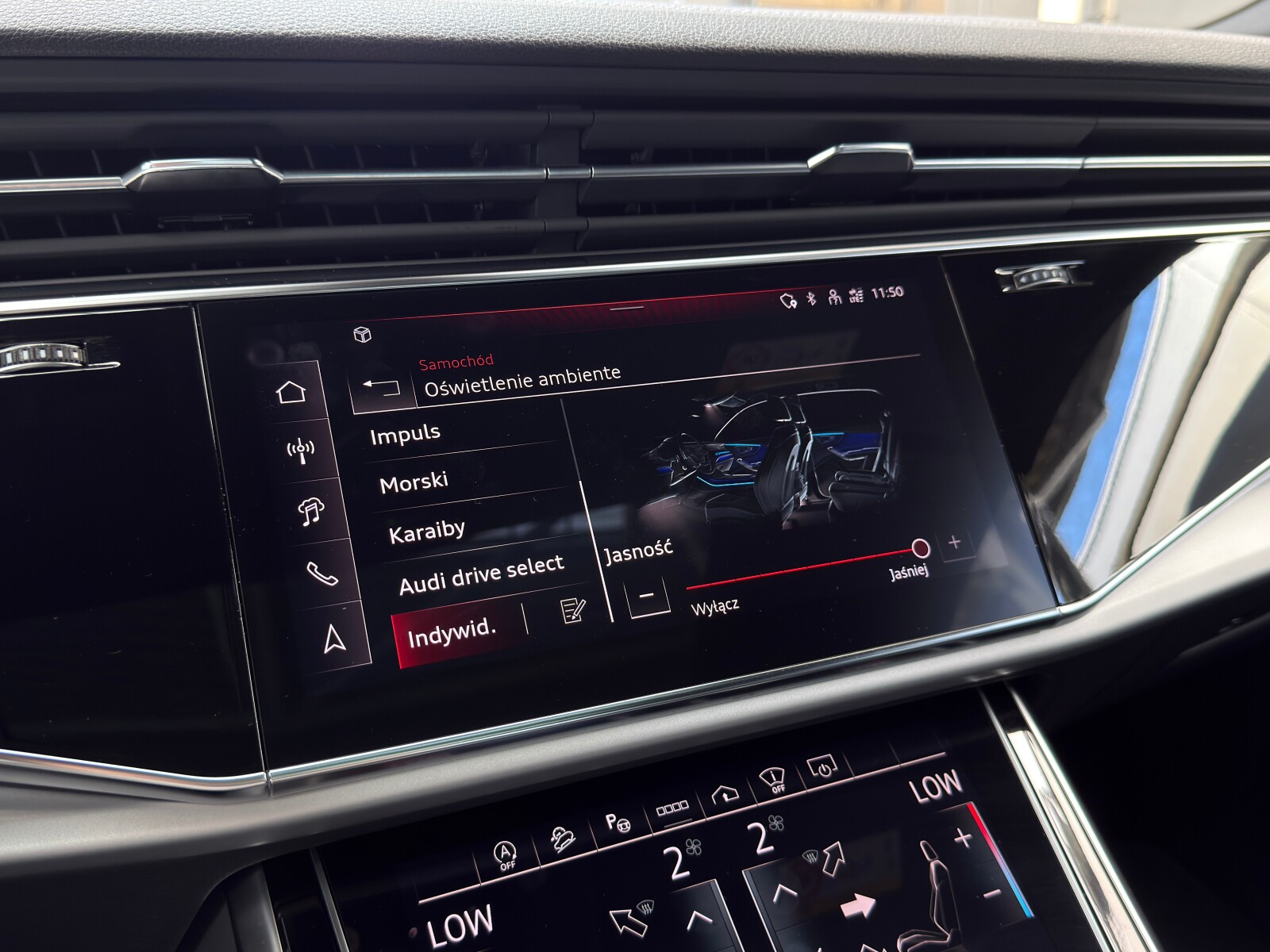 Audi Q8 - zdjęcie 36