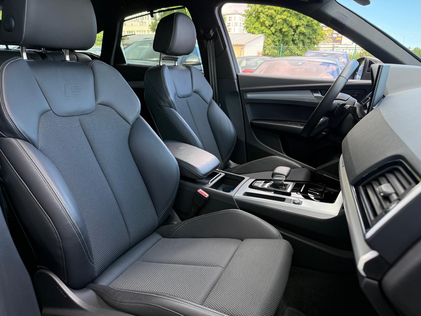 Audi Q5 Sportback TFSI e - zdjęcie 20
