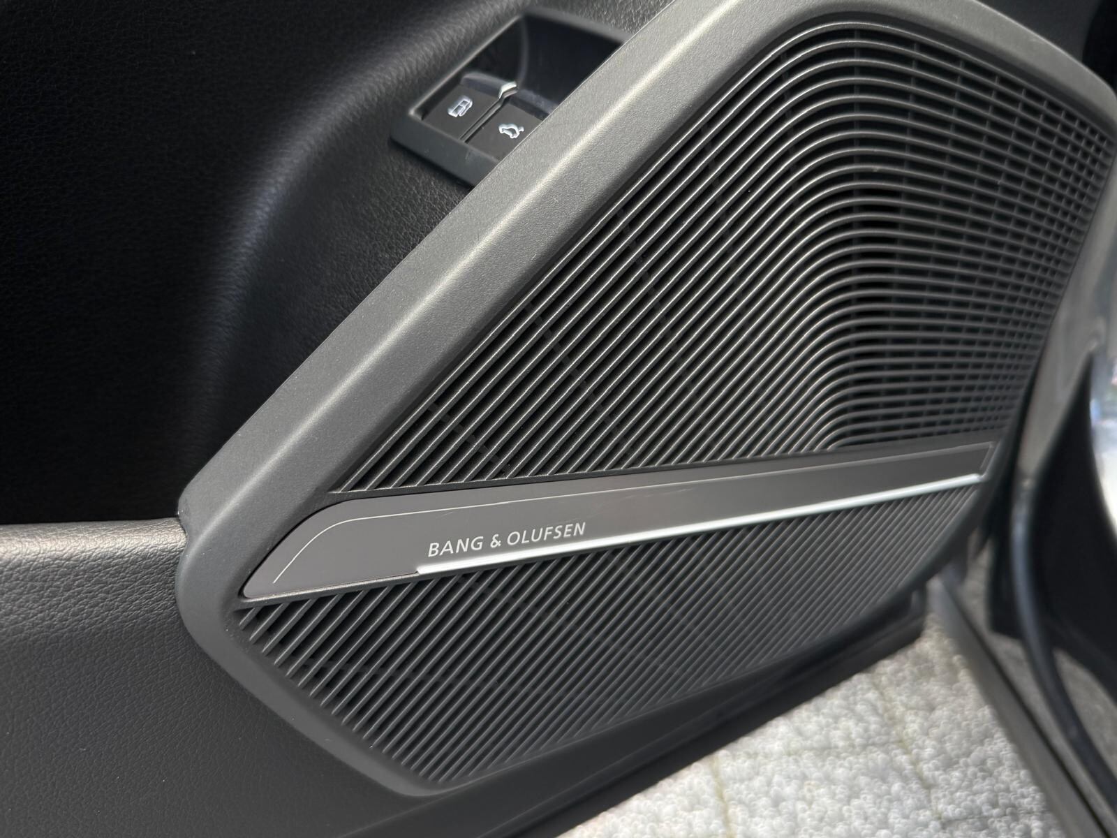 Audi Q5 Sportback TFSI e - zdjęcie 27