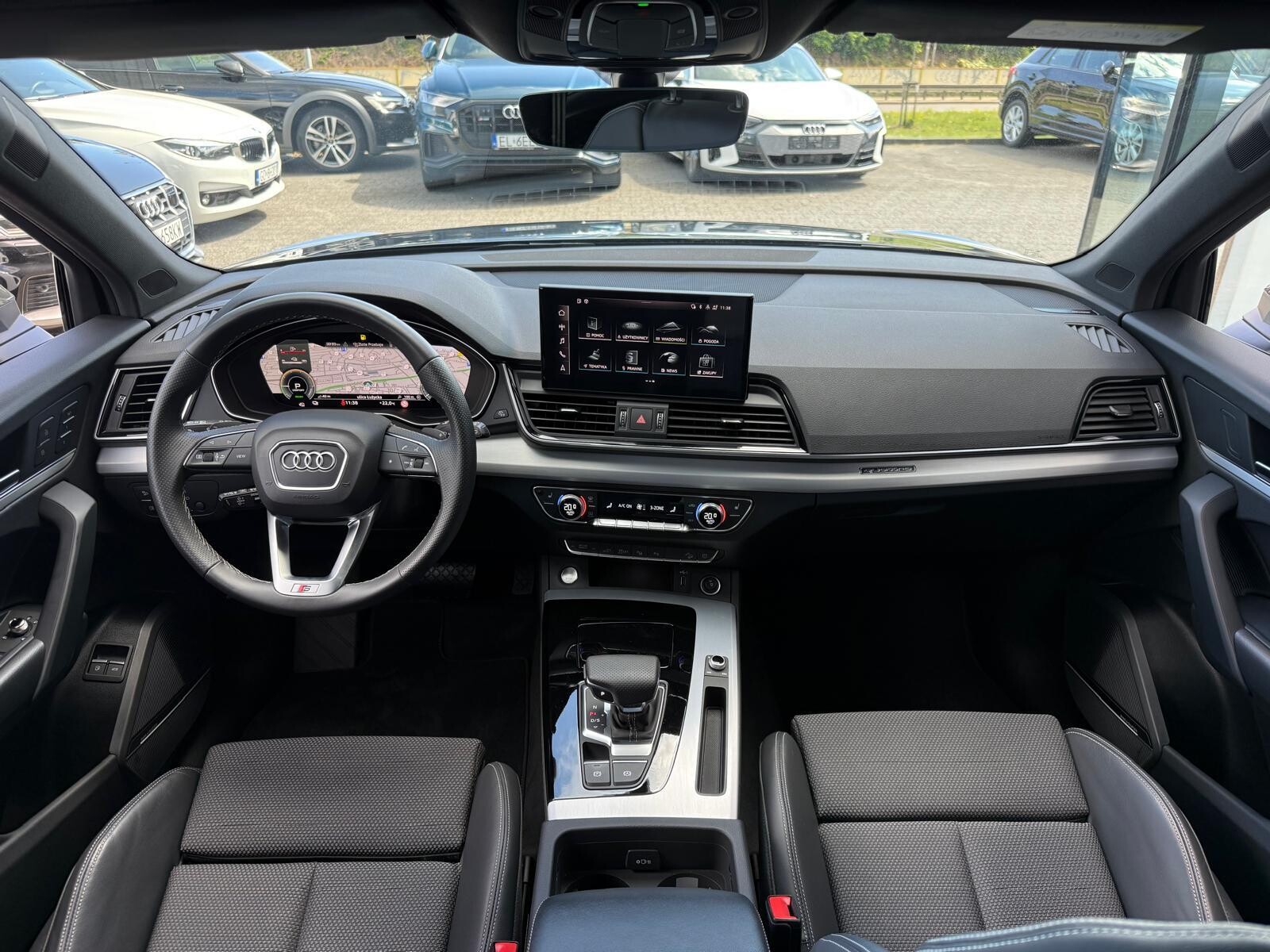 Audi Q5 Sportback TFSI e - zdjęcie 13