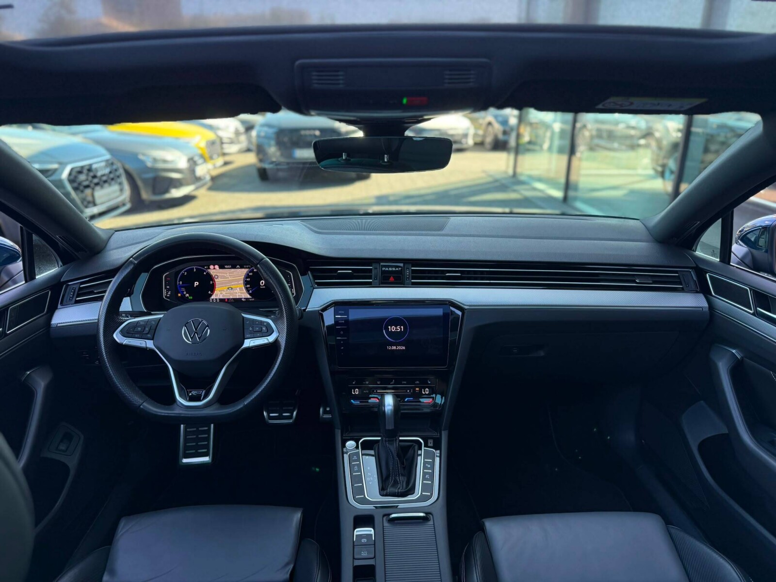 Volkswagen Passat - zdjęcie 18
