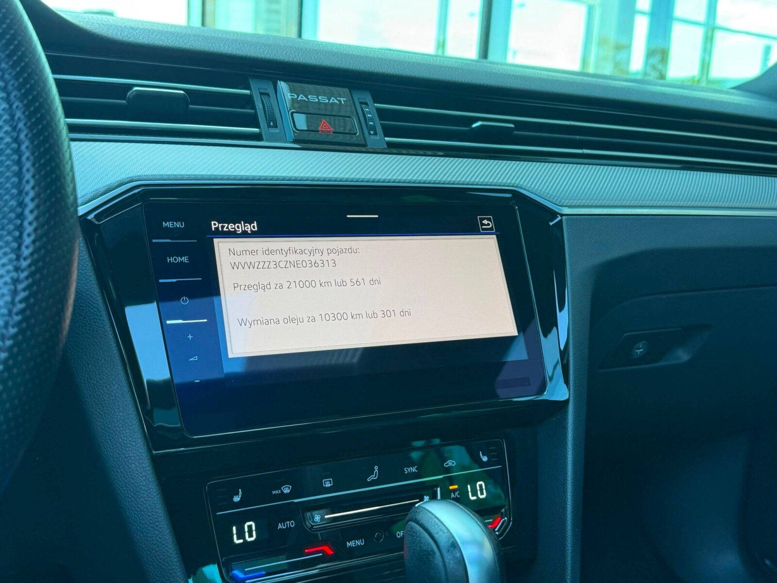 Volkswagen Passat - zdjęcie 37
