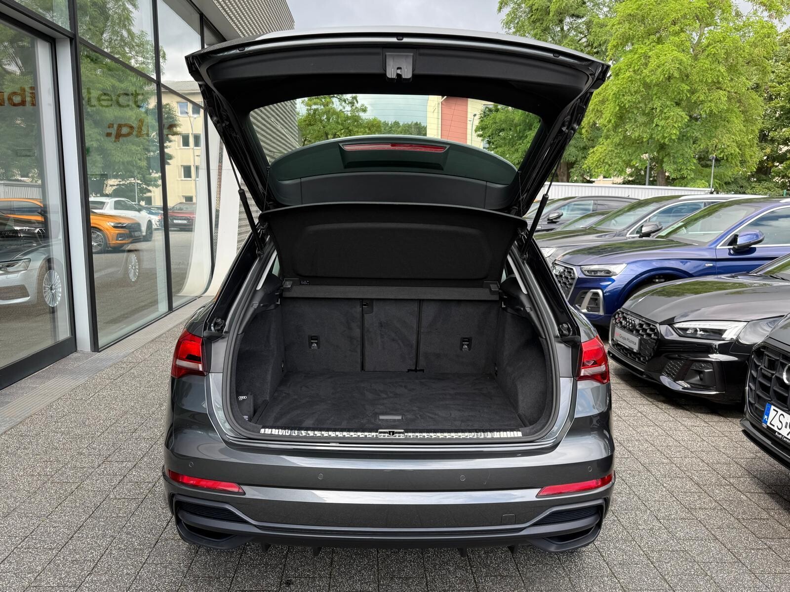 Audi Q3 - zdjęcie 17