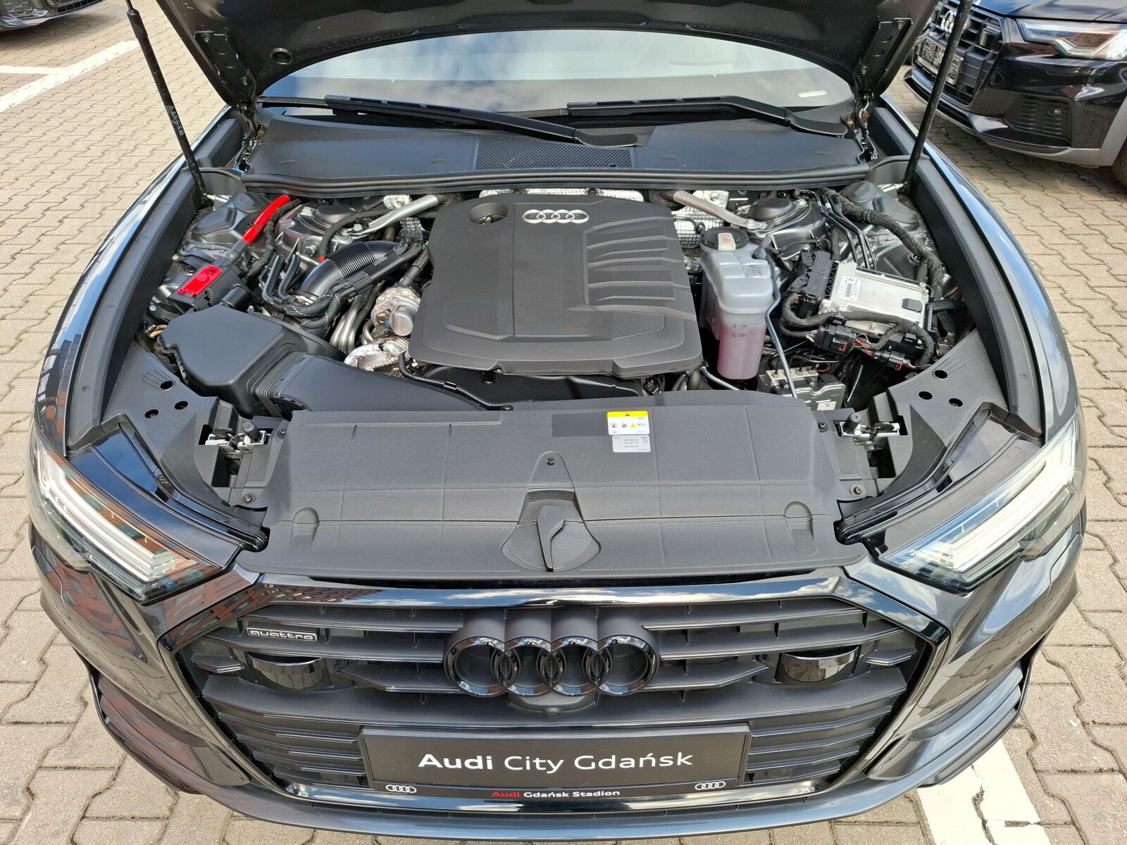 Audi A6 Limousine - zdjęcie 11