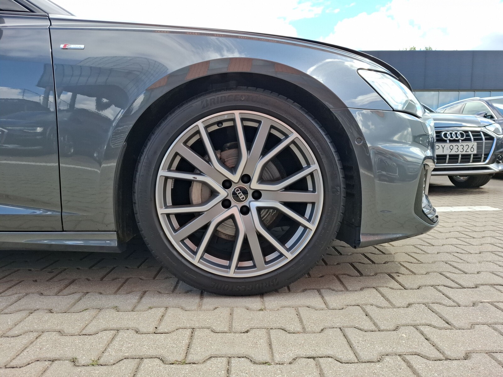 Audi A6 Limousine - zdjęcie 10