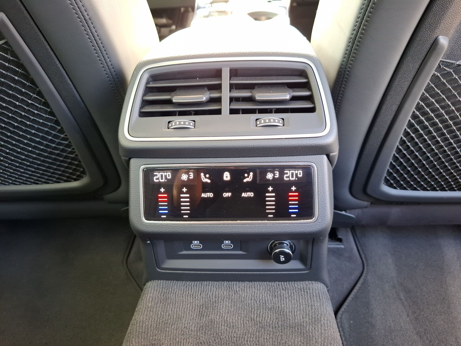 Audi A6 Limousine - zdjęcie 22