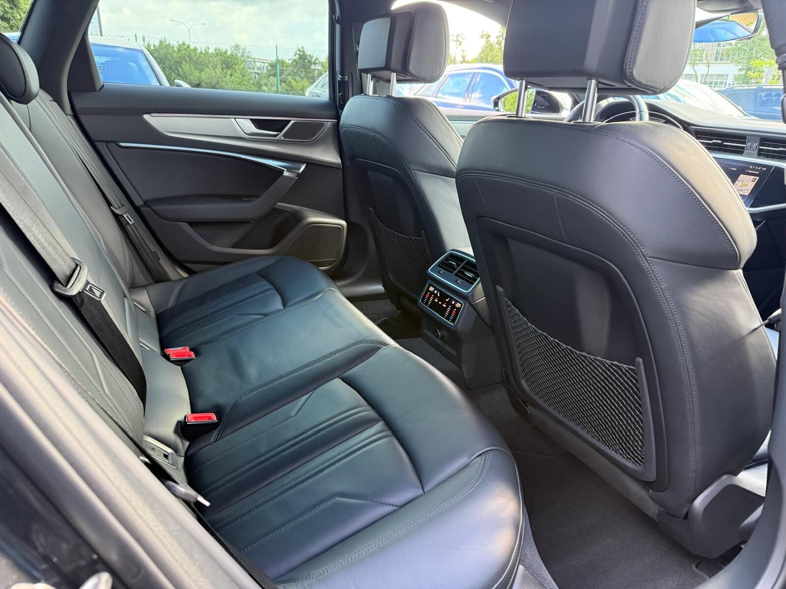 Audi A6 Limousine - zdjęcie 21
