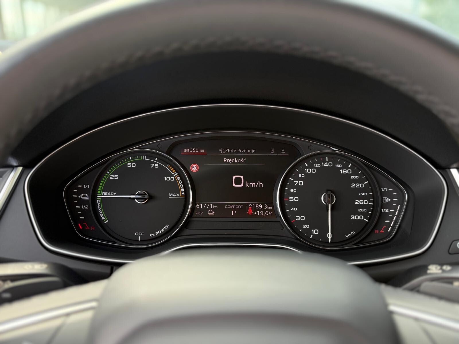 Audi Q5 TFSI e - zdjęcie 26