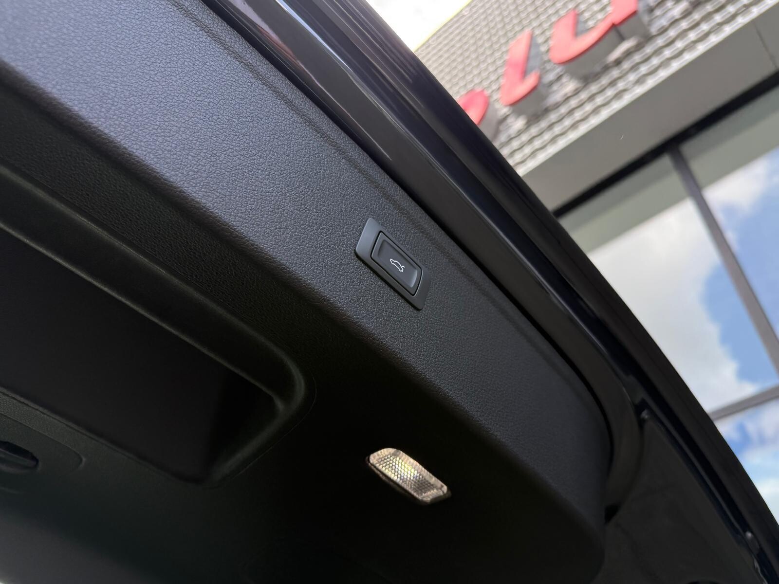 Audi Q5 TFSI e - zdjęcie 37