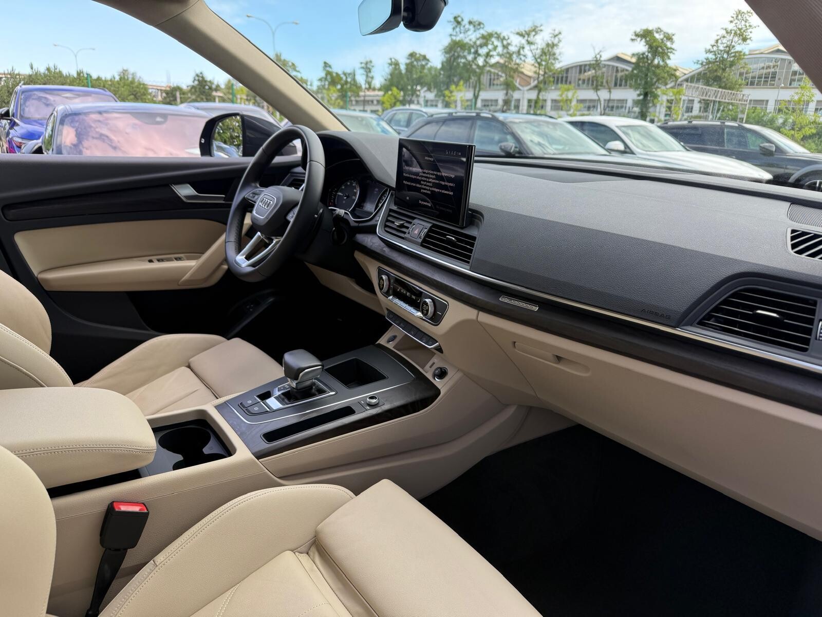 Audi Q5 TFSI e - zdjęcie 20