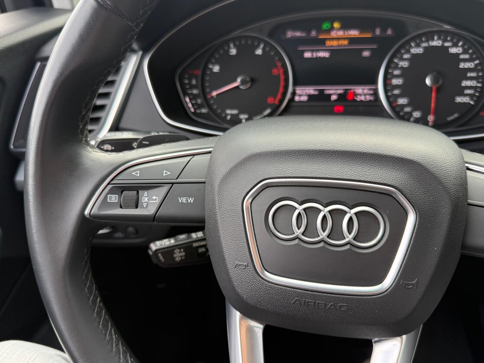 Audi Q5 - zdjęcie 25
