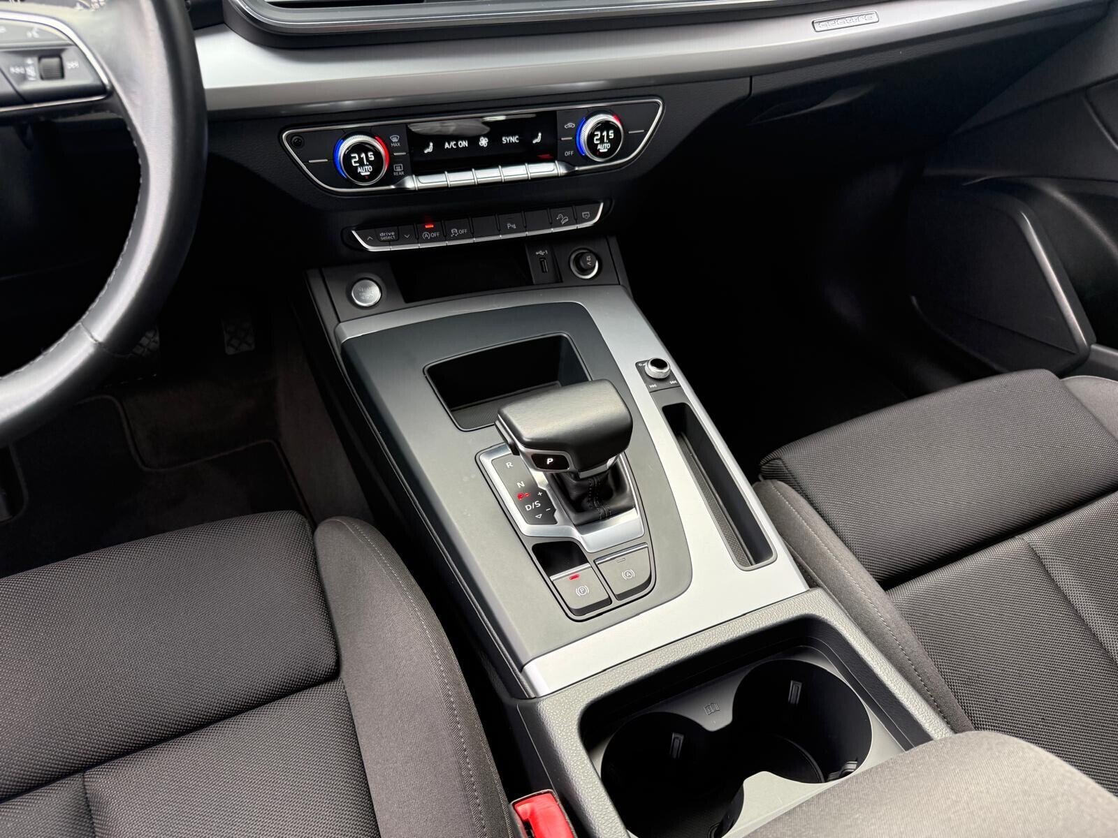 Audi Q5 - zdjęcie 23
