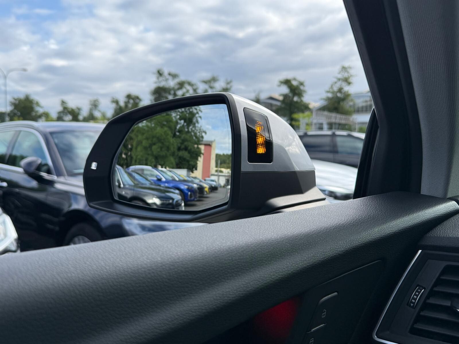 Audi Q5 - zdjęcie 34