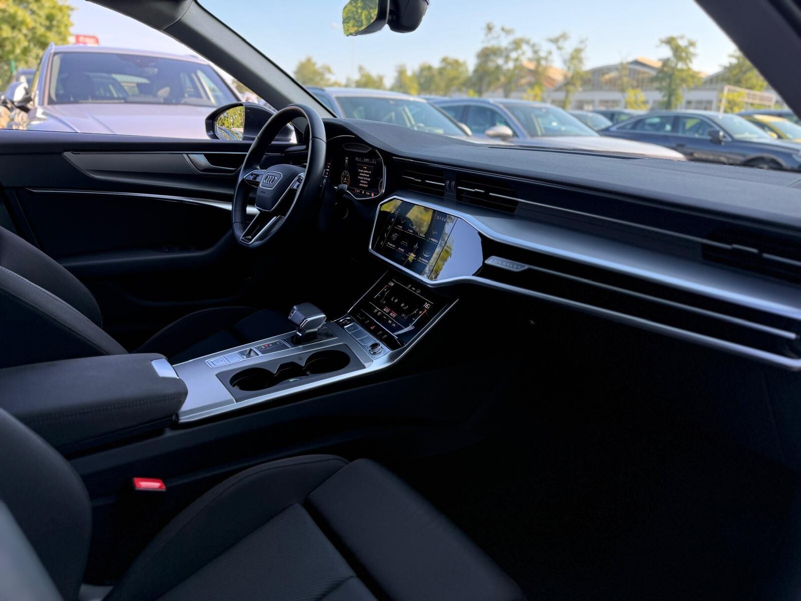 Audi A6 Avant - zdjęcie 21