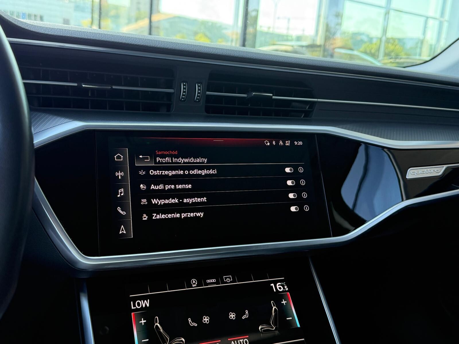 Audi A6 Avant - zdjęcie 33