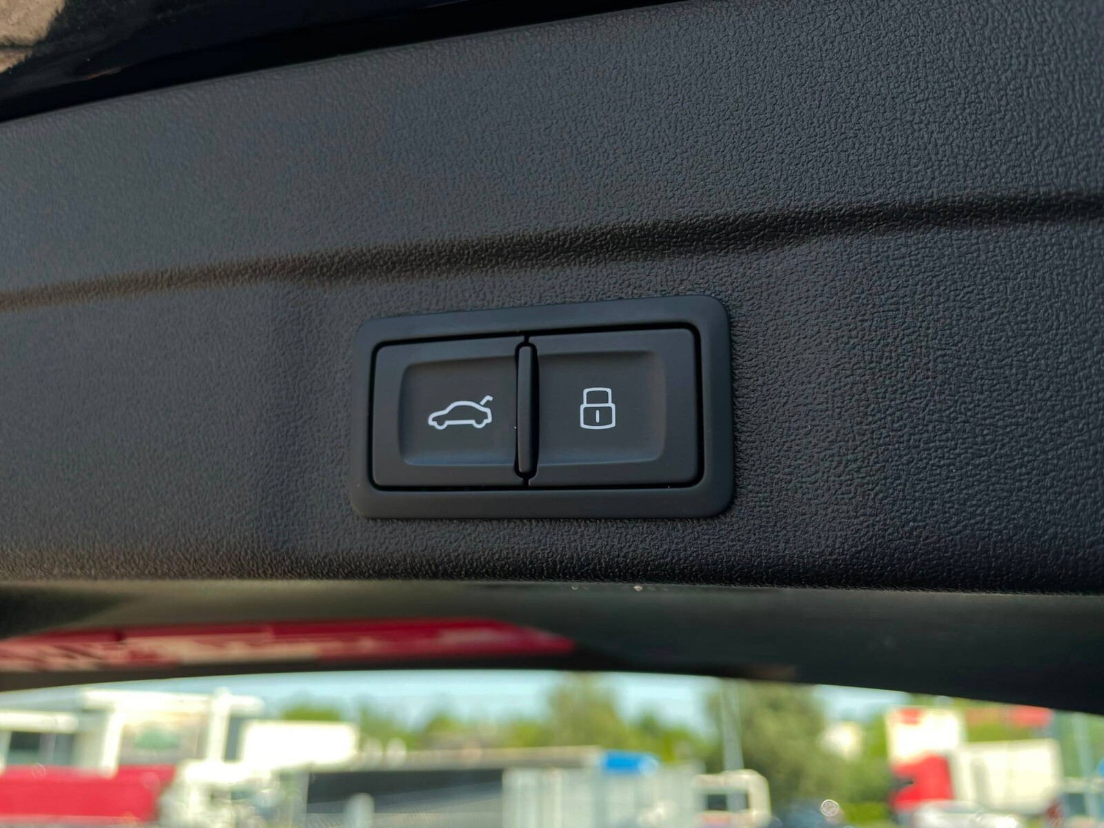 Audi A6 Avant - zdjęcie 9
