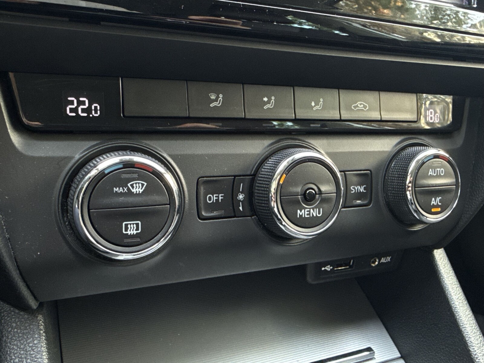 Škoda Octavia - zdjęcie 25