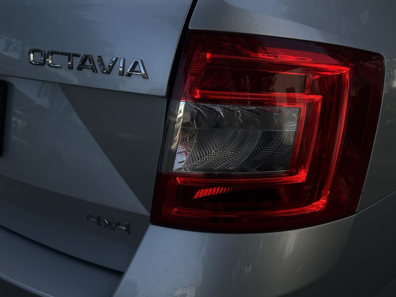 Škoda Octavia - zdjęcie 39