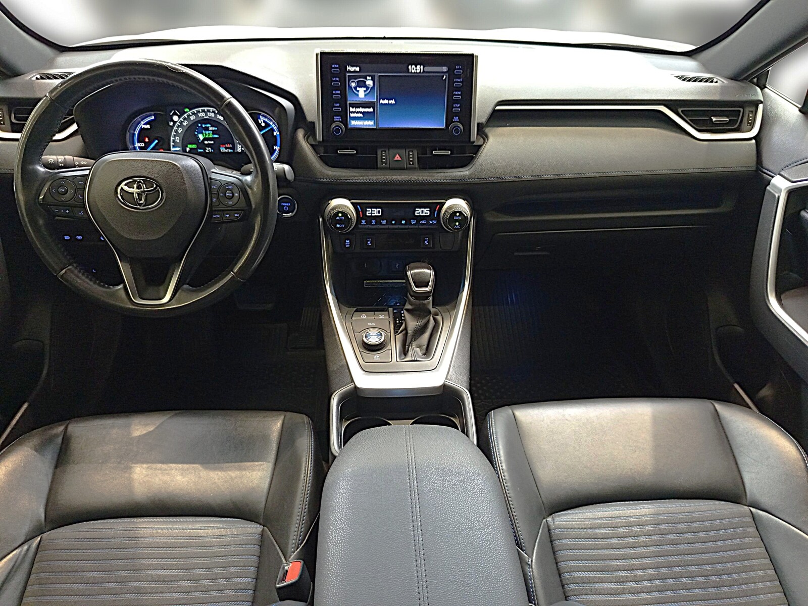 Toyota RAV 4 - zdjęcie 11