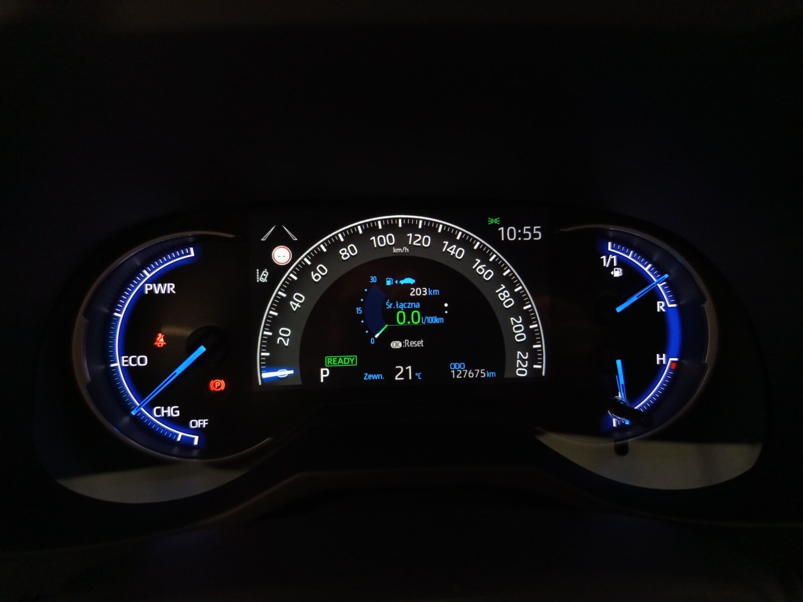 Toyota RAV 4 - zdjęcie 24