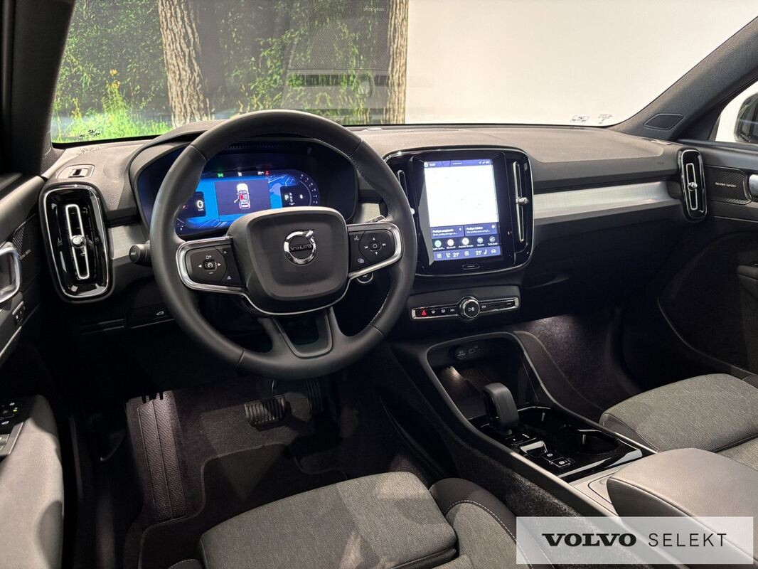 Volvo XC 40 - zdjęcie 14