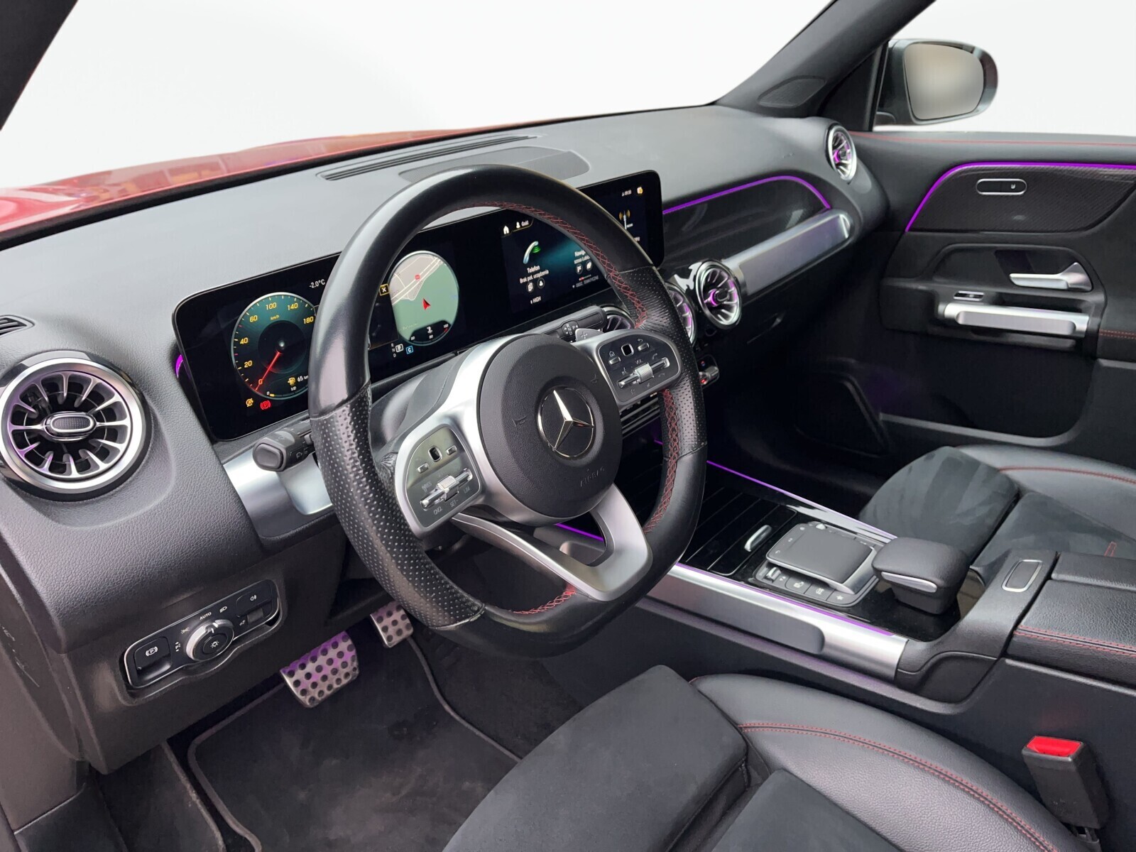 Mercedes-Benz GLB 200 - zdjęcie 17