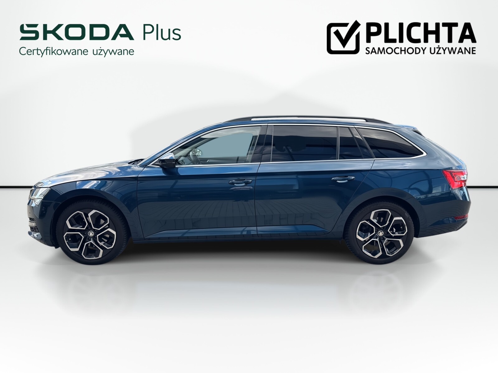 Škoda Superb Combi - zdjęcie 8