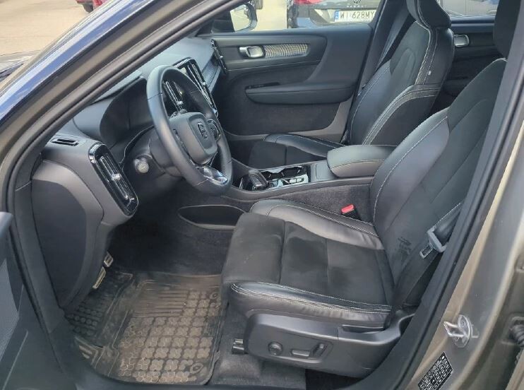 Volvo XC 40 - zdjęcie 6