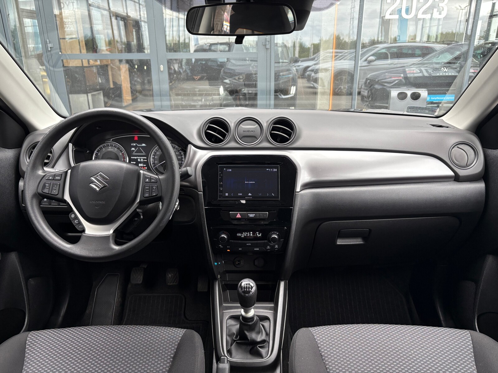 Suzuki Vitara - zdjęcie 9